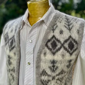 1980's Vintage Wool Knit Vest Made in Scotland Cream Grey Sz S - OOAK