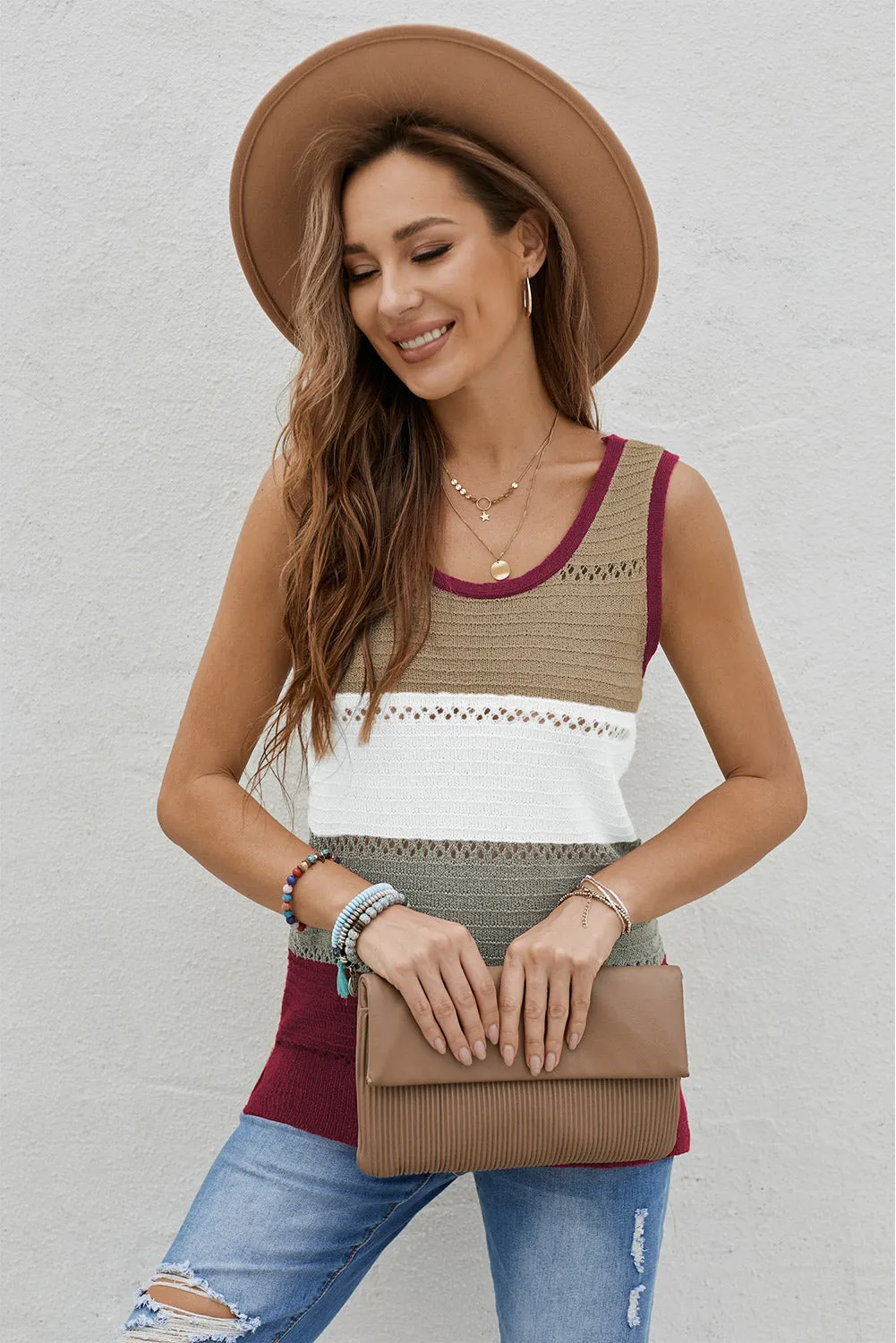 Colorblock Eyelet Knitted Sleeveless Top