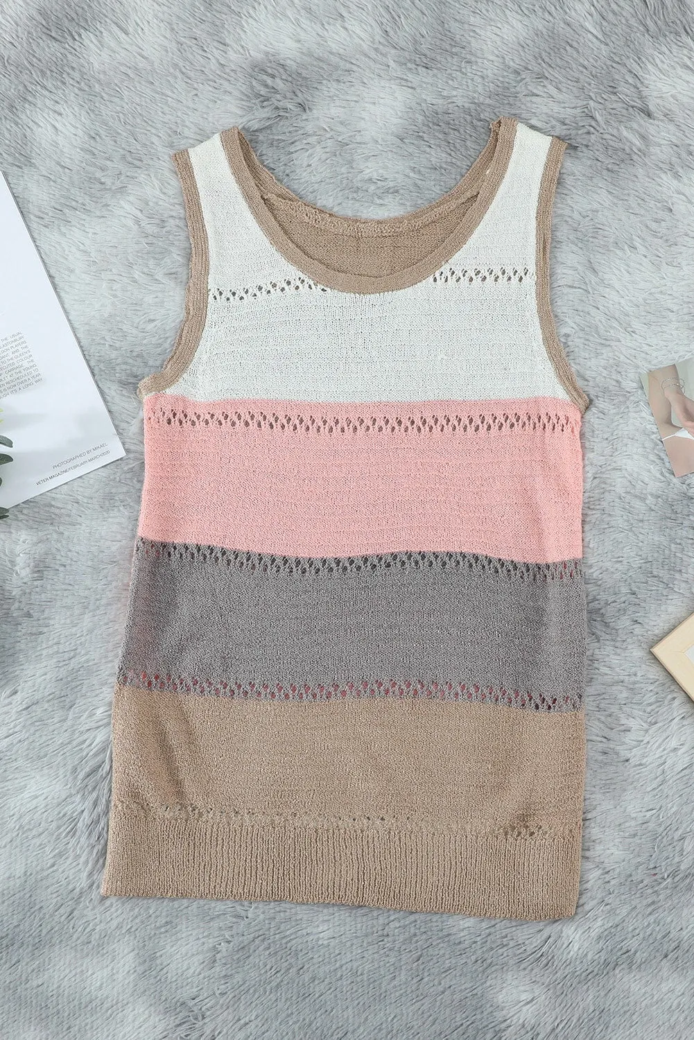 Colorblock Eyelet Knitted Sleeveless Top