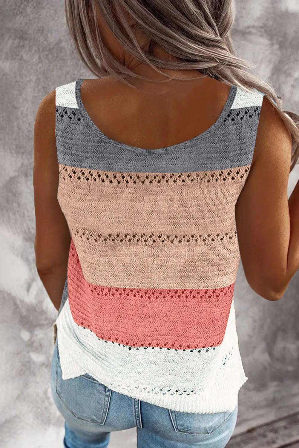 Colorblock Eyelet Knitted Sleeveless Top