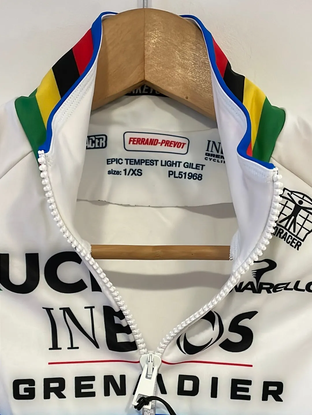 Team Ineos | Bioracer UCI World Champion Epic Tempest Light Gilet As New